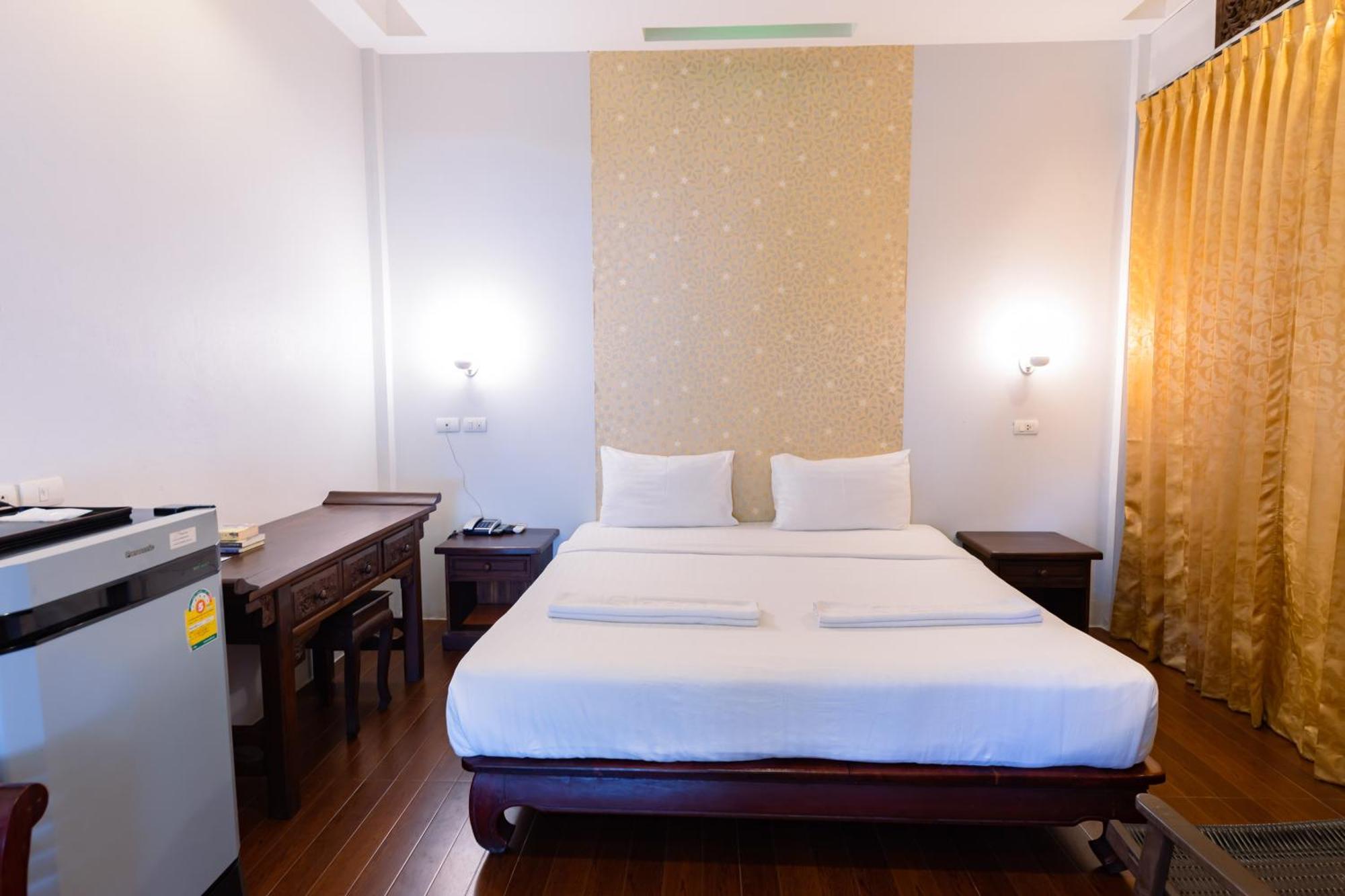 Sleep Hotel - Sha Certified Surat Thani Exteriér fotografie